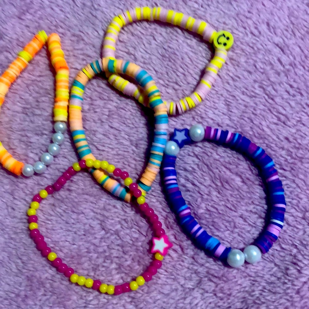 5 bracelets